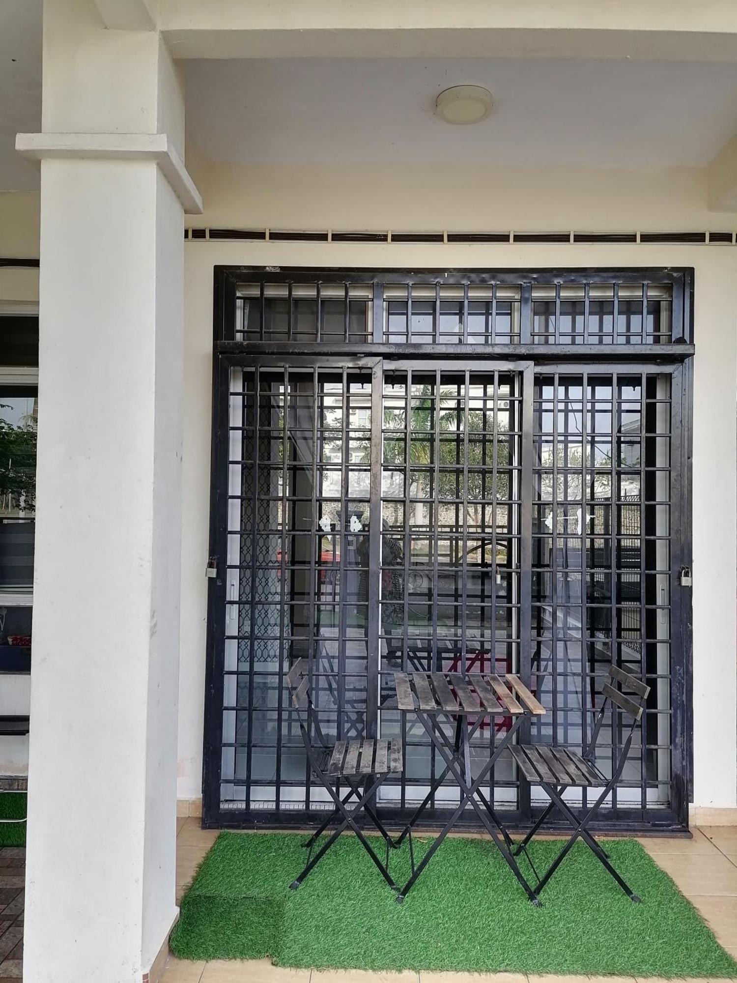 Dkamar Homestay At Desaru, Fully Aircond, Wifi, Coway, Street View 4 Min To Desaru Beach Kangkar Chemaran المظهر الخارجي الصورة